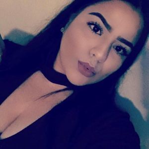 Meet your Posher, Caroline